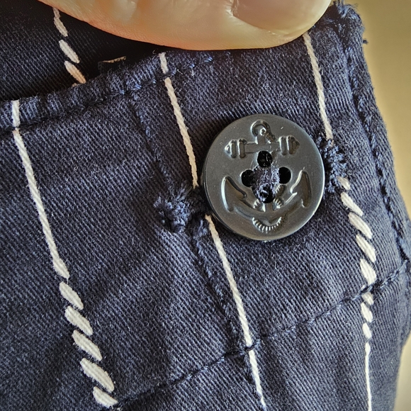 Nautica Pinstripe Shorts - Picture 7 of 7